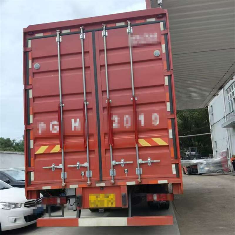 荔波县普定县进仓物流：专线直达的多元货运之旅